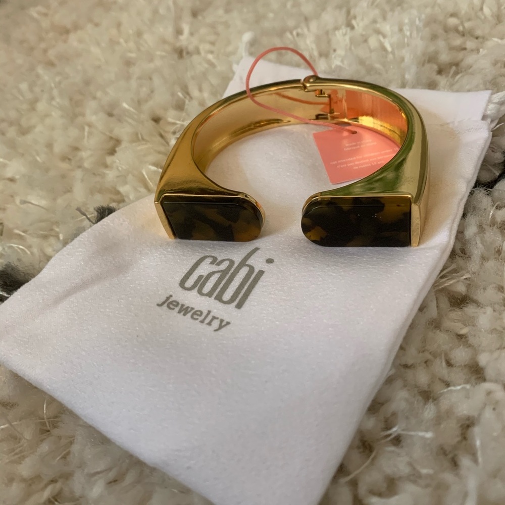 NWT CabI Tortise Shell Gold Cuff Bracelet